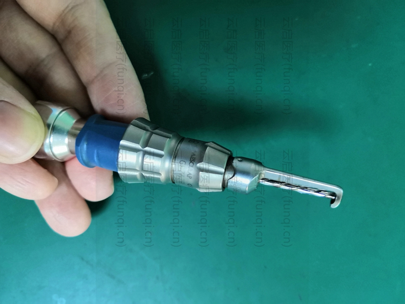 AESCULAP GB747R 铣刀保护套 GB758R 弯接头.jpg