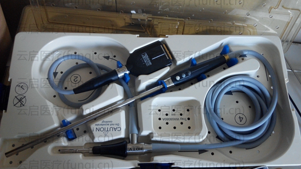 OLYMPUS  30度 A50012A 电子腹腔镜   图像偏黄, 光束断丝亮度不够.jpg