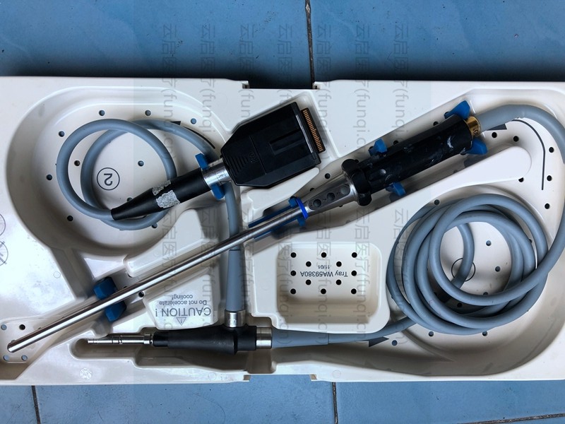 OLYMPUS A50002A电子腹腔镜  导光软管有多处划痕.jpg