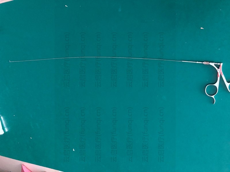 wolf  8952.611取卵钳   铆钉脱落.jpg