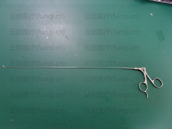 WOLF 8954.68肾钳   铆钉脱.jpg