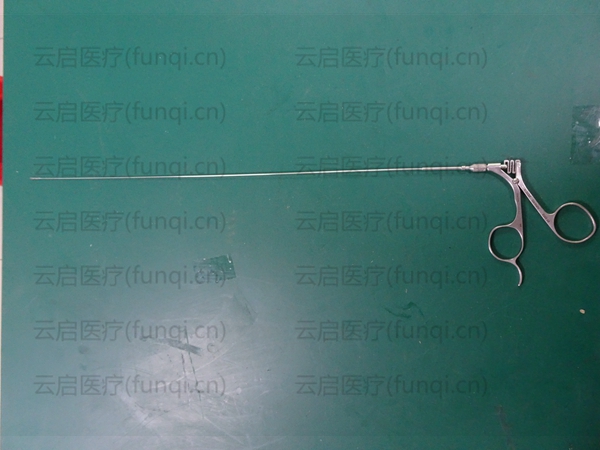 WOLF 8959.68 输尿管肾钳 连接销断.jpg