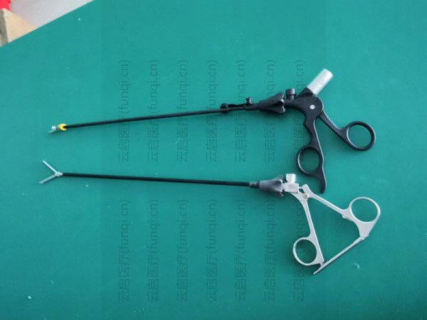 伊达 14053156 手术钳 钳头错位