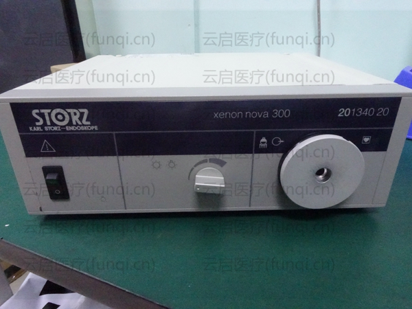 STORZ  20134020冷光源 灯泡有轻微灼烧黑斑.jpg