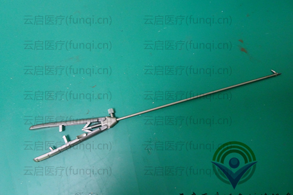 STORZ 26173 ML 持针器 手柄撑开弹簧断 600小 水印 1128.jpg