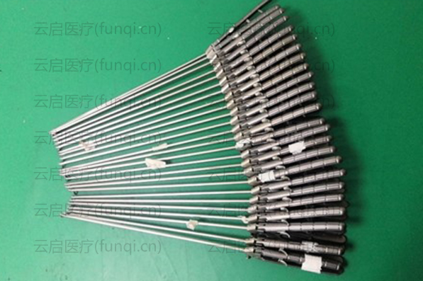 STORZ 26173 ML 持针器手柄固定螺丝缺失，撑开弹簧片缺失 维修