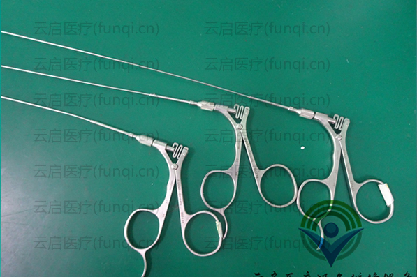STORZ 27425F 肾钳 钳头连接销断 600小 水印 1138.jpg