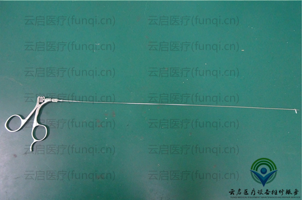 R.WOIF 8959.68 输尿管肾钳 600小 水印 1055.jpg